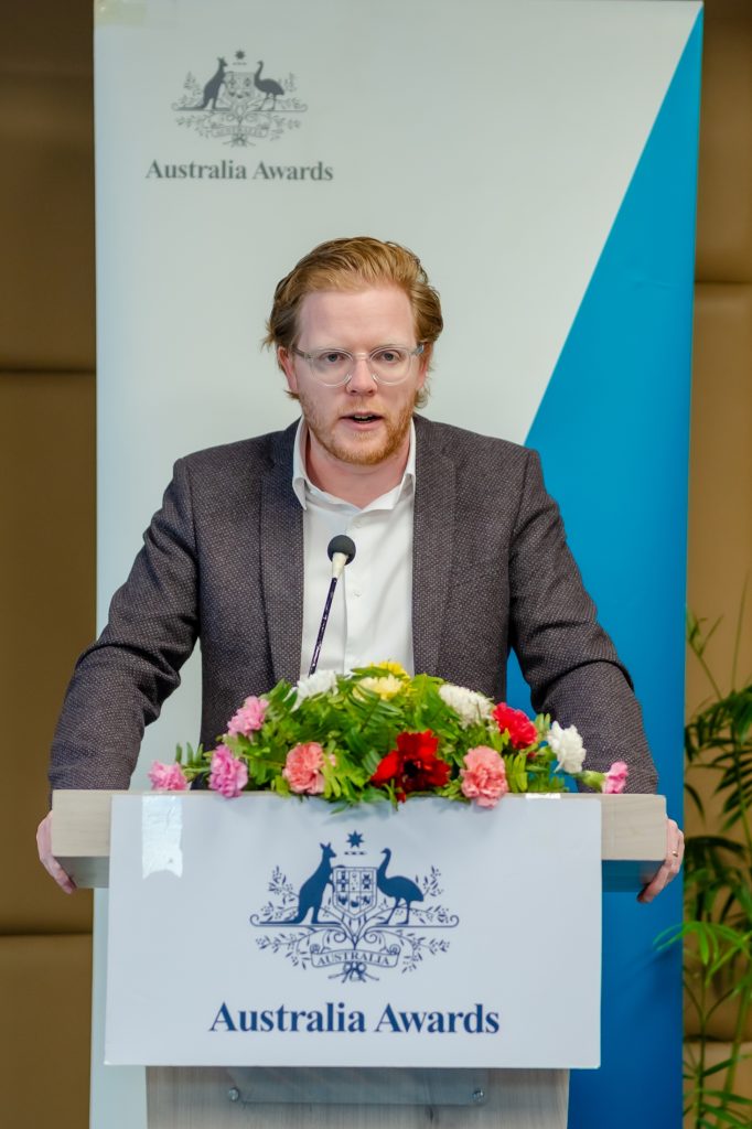 Mr Jones-Virma addressing the participants. 