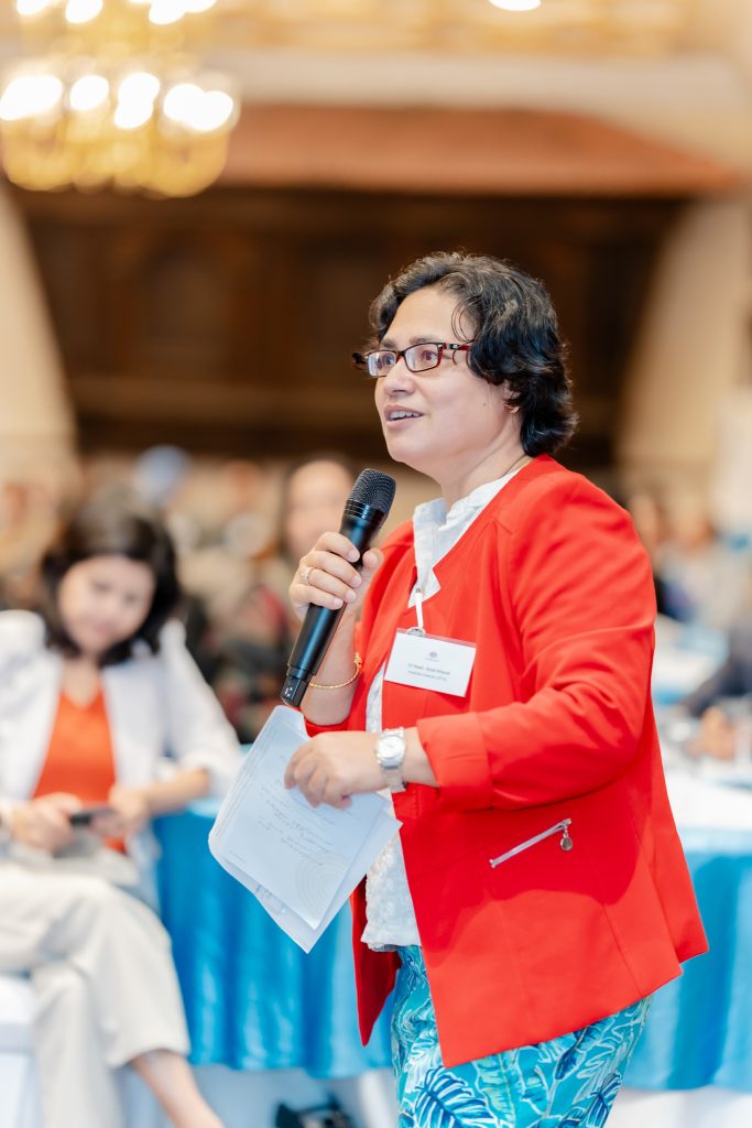 Alum Dr Neeti Aryal Khanal leading the storytelling session